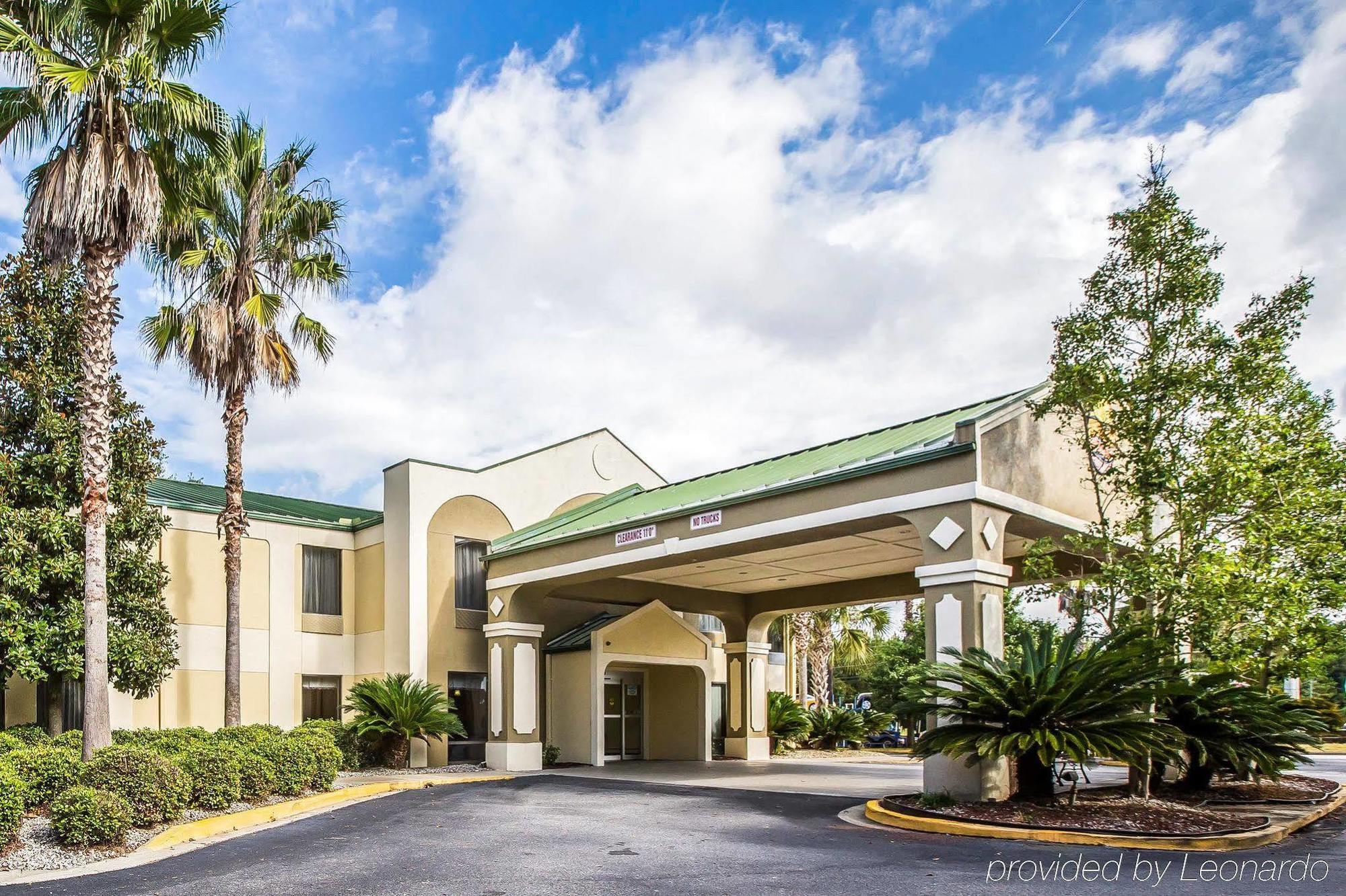 Quality Inn Darien-North Brunswick Extérieur photo